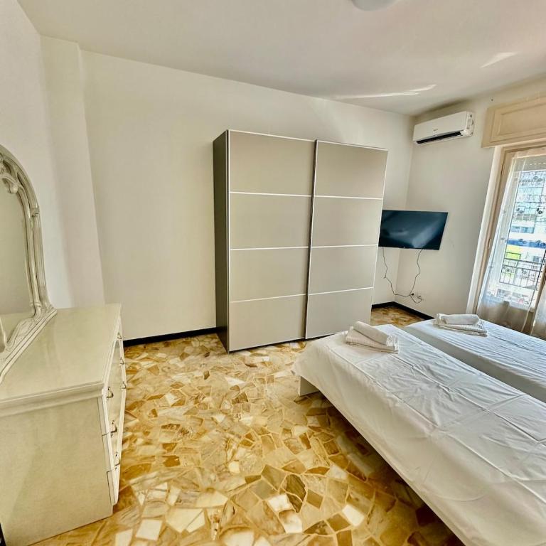 Puccini House - Two-Bedroom Standard Apartment - 12