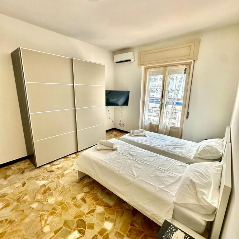 Puccini House - Two-Bedroom Standard Apartment - 14