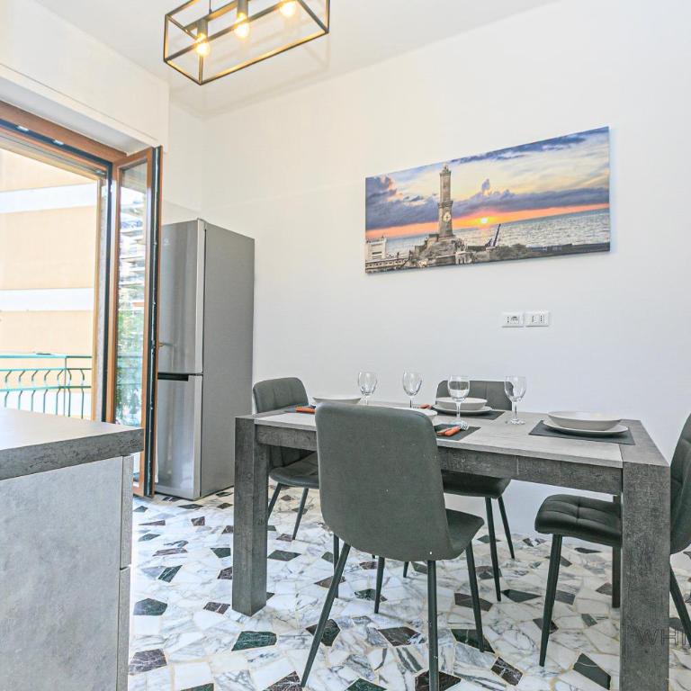 Magnolia house 3 bedrooms and 3 private Parking By ML WHITE HOUSE - Three-Bedroom Apartment - 22