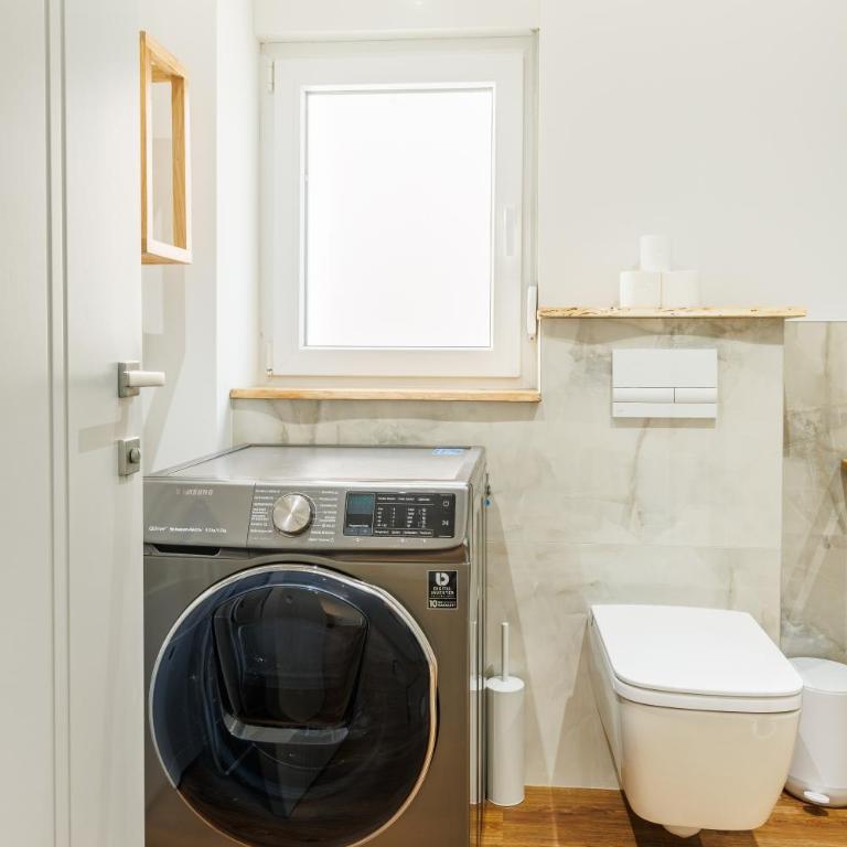 New & Modern 2 apartments with free parking in Sarajevo - Apartman sa 1 Spavaćom Sobom - 10