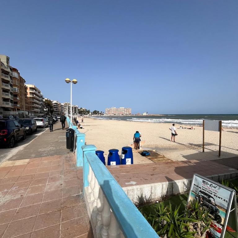 Costa Blanca Apartment - One-Bedroom Apartment - 4