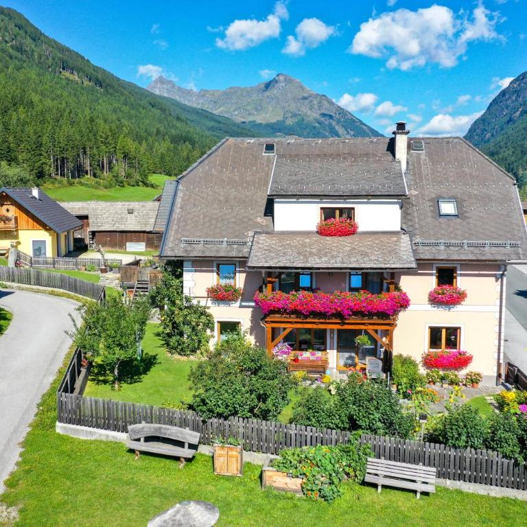 Haus Prodinger - Apartment mit 3 Schlafzimmern und Balkon - 1