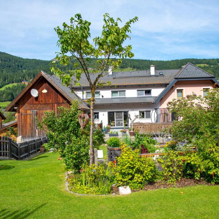 Haus Prodinger - Apartment mit 3 Schlafzimmern und Balkon - 27