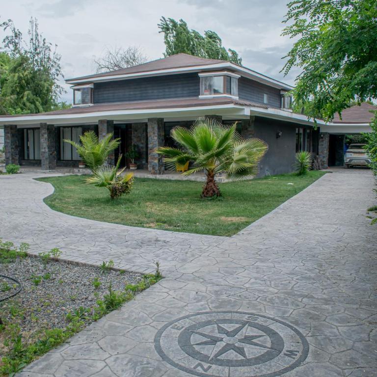 Spa la casona de pirque - Three-Bedroom Apartment with Park View - 3