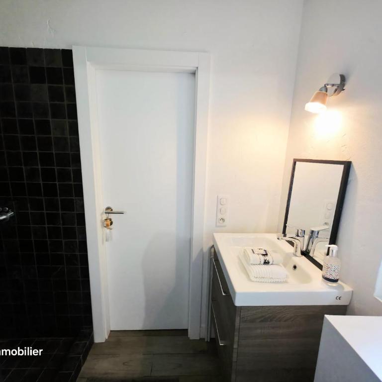 Villa La Campanette, clim, piscine, jardin, parking, wifi - Villa - 11