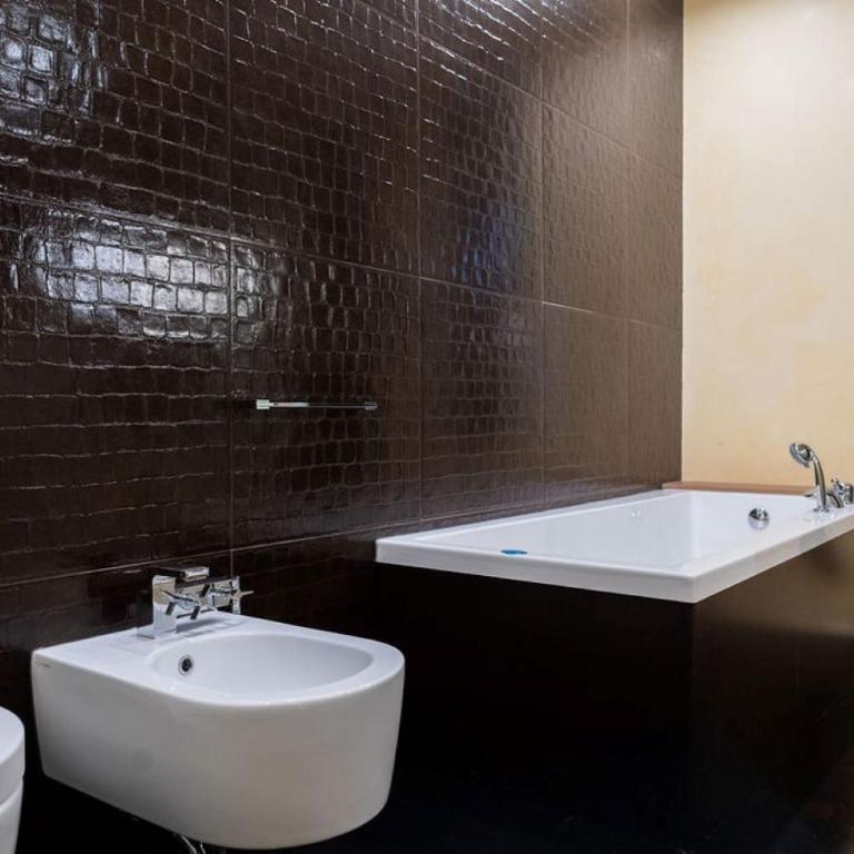 SWEETHOME DOMUS 250mq nel centro di Verona con vista sul Teatro Romano - Appartamento Loft con 2 Camere da Letto - 11