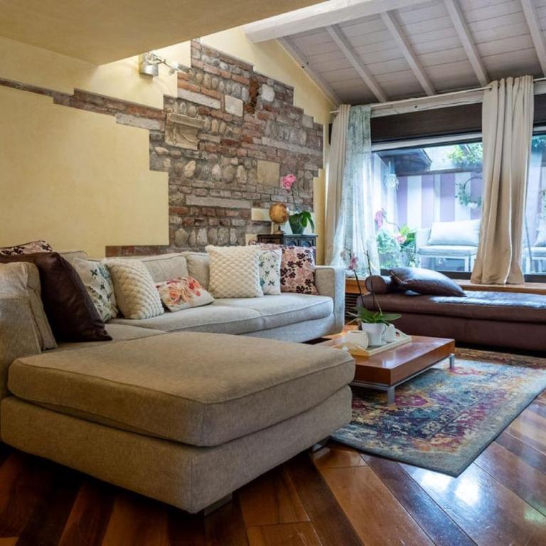 SWEETHOME DOMUS 250mq nel centro di Verona con vista sul Teatro Romano - Appartamento Loft con 2 Camere da Letto - 20