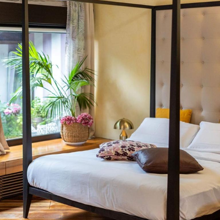 SWEETHOME DOMUS 250mq nel centro di Verona con vista sul Teatro Romano - Appartamento Loft con 2 Camere da Letto - 24