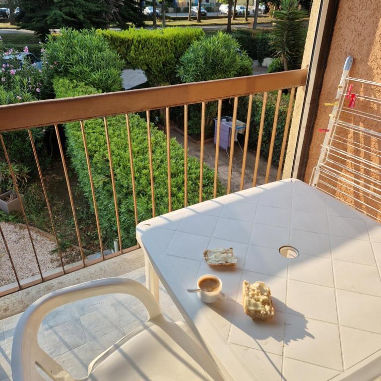 T2 familial climatisé mer à pied parking privé - Apartment mit 2 Schlafzimmern und Terrasse - 1