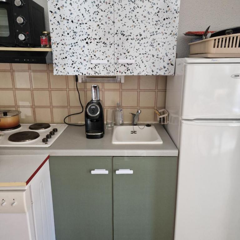 T2 familial climatisé mer à pied parking privé - Apartment mit 2 Schlafzimmern und Terrasse - 5