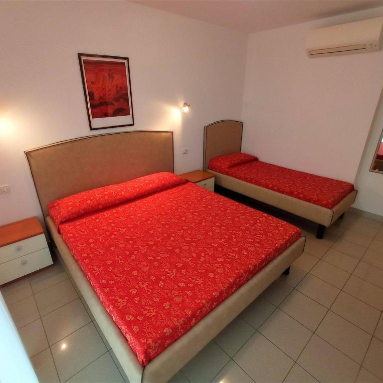 Charming flat in building with solarium - Apartment - 6