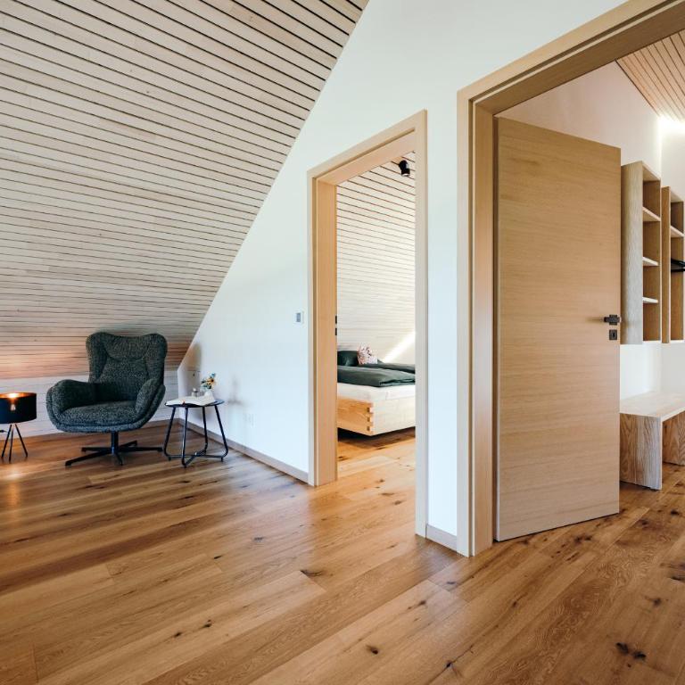Lindenhof Chalets - Chalet mit 2 Schlafzimmern - 16