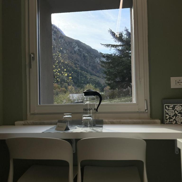 IsabellaGuestHouse - Chambre Double - Vue sur Montagne - 11