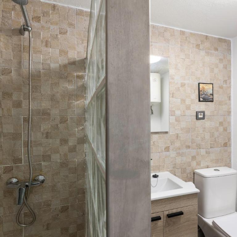 Sunny Escape - Relax y Comodidad en Puerto del Carmen - Apartamento con terraza - 13