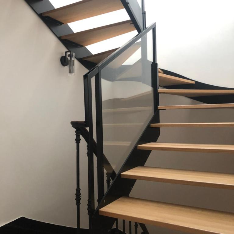 Family House in Bordeaux City Center Chartrons 250m2 - Pool, Garden, AC - Maison 4 Chambres - 12