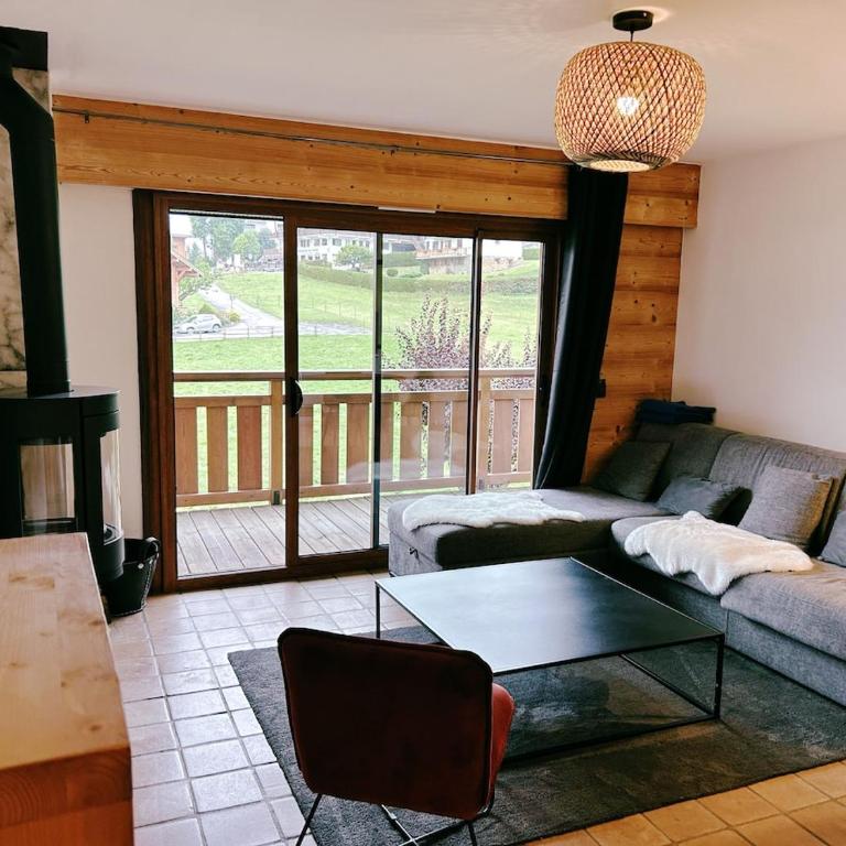 Sunny 2 Bedrooms Apartment for 4 in Megève Jaillet, right on the Ski Slopes - Apartamento de 2 dormitorios - 2