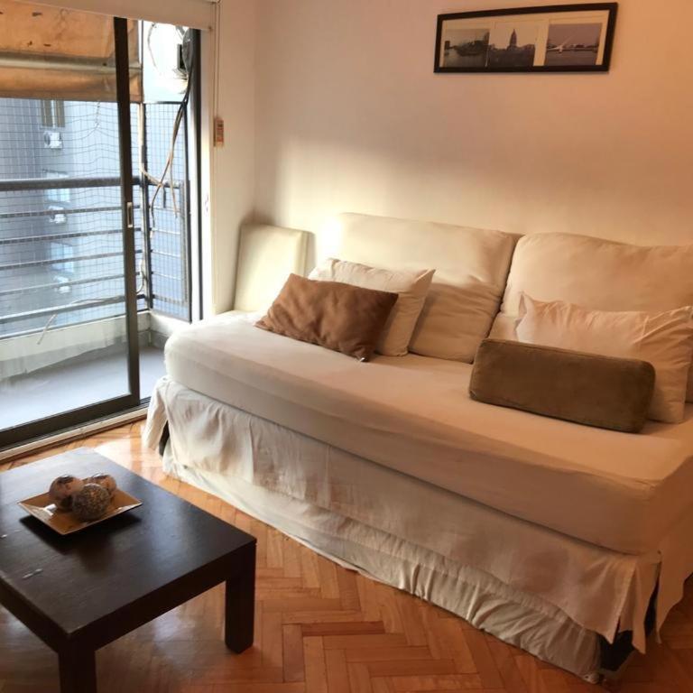Alquiler Palermo por dia Juncal 4540 a pasos Rural Embajadas 1 2 3 4 5 personas cocheras opcional Se solicita un número de contacto - Apartamento de 1 dormitorio - 21