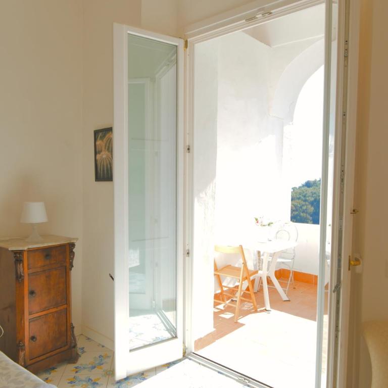 Casa Nina' "La Santa", tradicional Amalfi Coast Villa Retreat - Camera Matrimoniale Deluxe con Balcone - 18