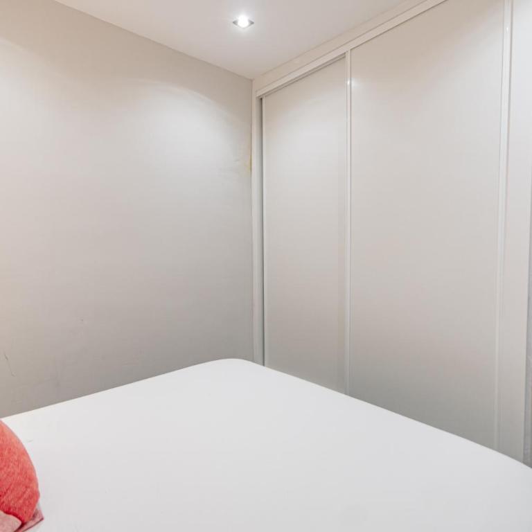 Marea Ferrers 1 - One-Bedroom Apartment - 12