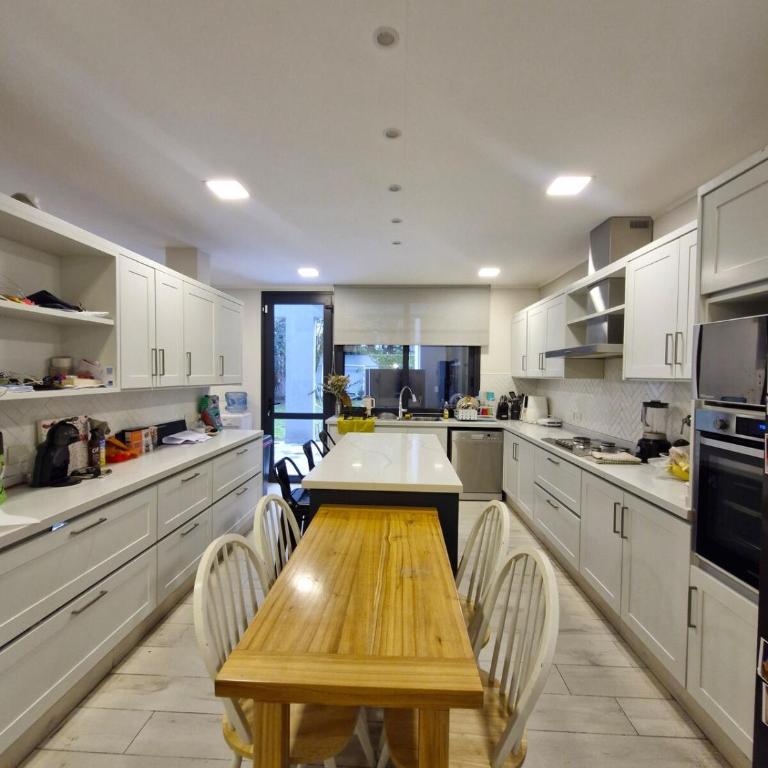 Casa moderna en barrio residencial de CABA - Casa de 4 dormitorios - 8