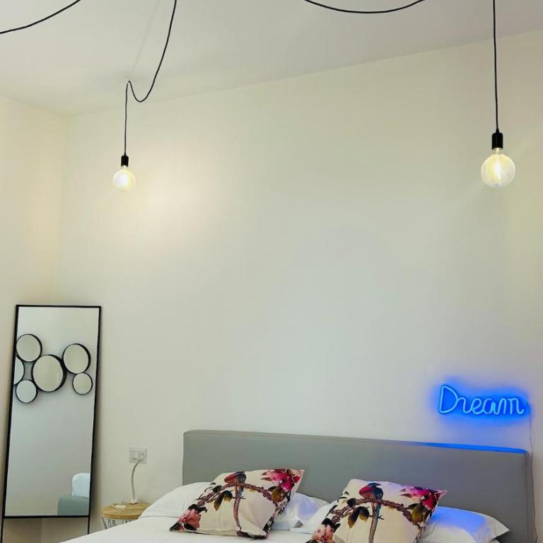 Luna Home - One-Bedroom Apartment - 38