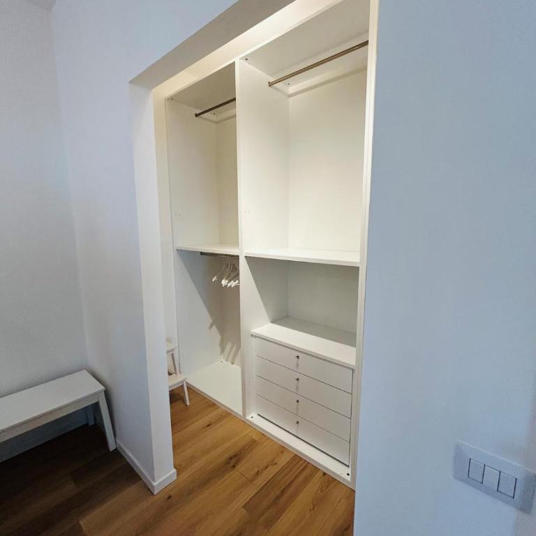 Luna Home - One-Bedroom Apartment - 26