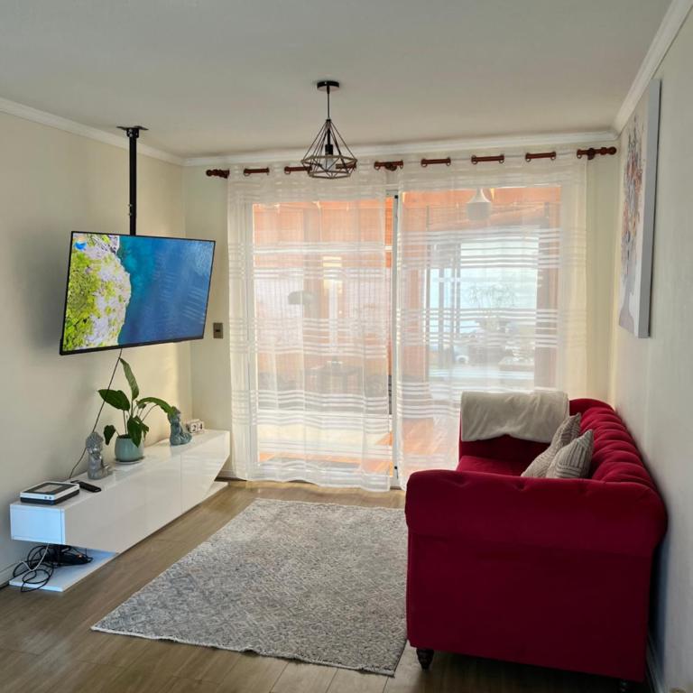 Casa familiar cerca del aeropuerto y centros comerciales - Three-Bedroom House - 6