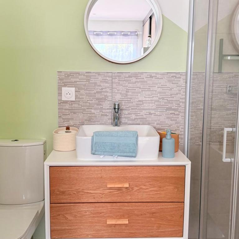 Appartement familial 4 personnes avec piscine & parking - Apartamento de 1 dormitorio - 13