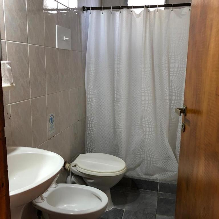 Hostería Michel - Triple Room with Private Bathroom - 3