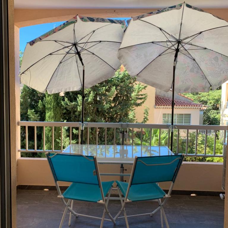 Studio cosy et lumineux - séjour idéal -parking - Studio with Terrace - 10
