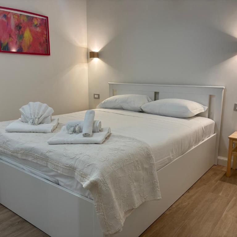 Casa Vacanze Testaccio by Roam Rome - Two-Bedroom Deluxe Apartment - 6