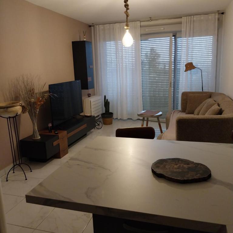 Le CosY Appart 44M2 Clim Vue Mer Golfe de Saint Tropez - Apartamento de 1 dormitorio - 24