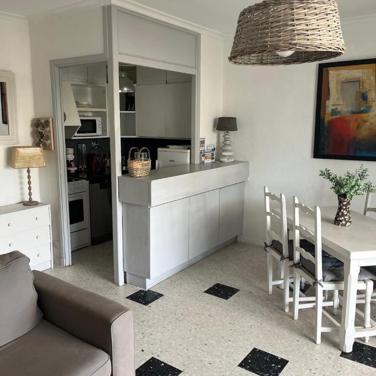Le Richelieu apartment with small sea view - Apartment mit 1 Schlafzimmer - 10