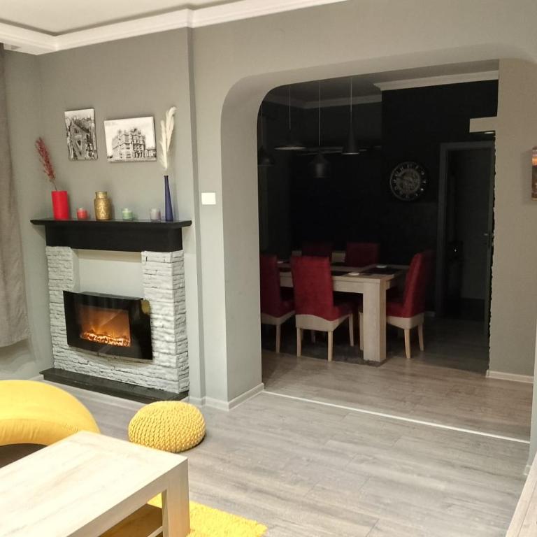 Central Point Belgrade - Two-Bedroom Apartment - 12