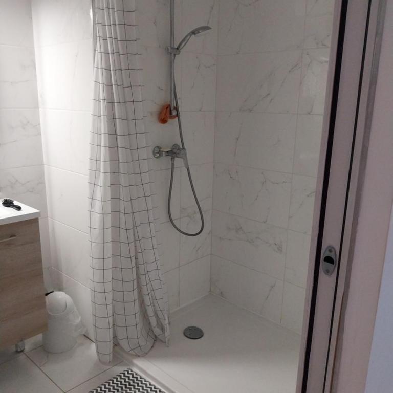 Le CosY Appart 44M2 Clim Vue Mer Golfe de Saint Tropez - Apartamento de 1 dormitorio - 17