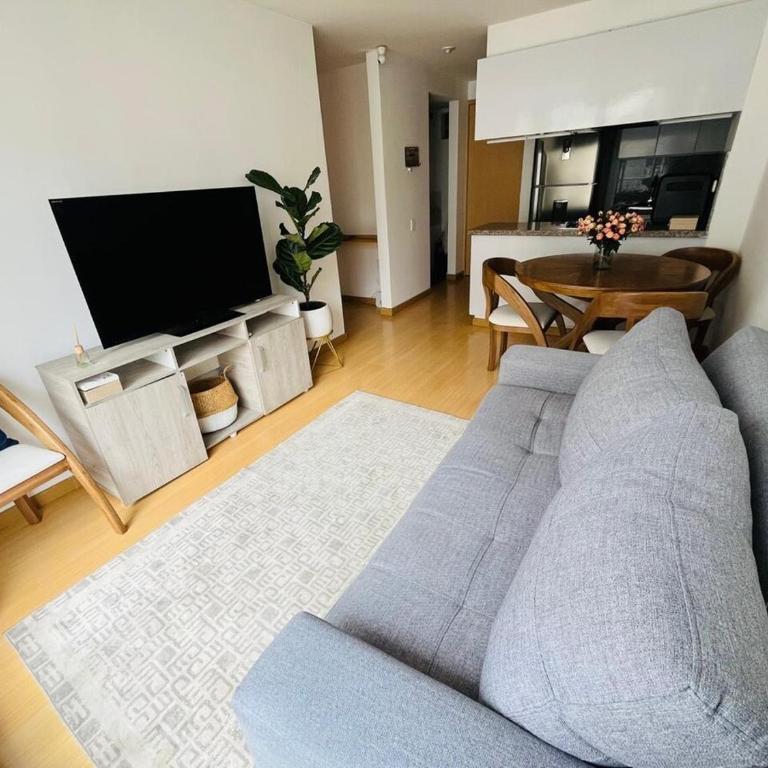 Apartamento amoblando 10 minutos del aeropuerto - Apartamento de 3 dormitorios - 1