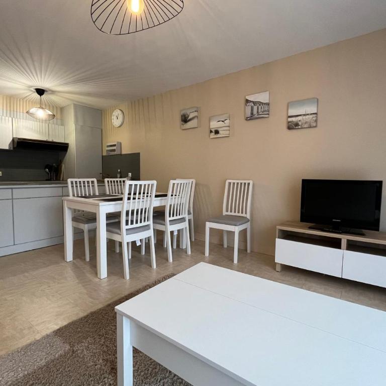 Pleasant apartment for 6 people with parking space - Appartement - 4