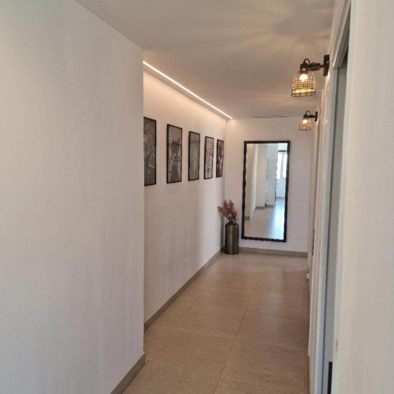 Soleado, gran terraza, piscina privada - Casa de 3 dormitorios - 34