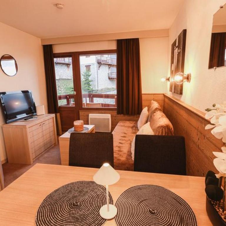 2 pièces cosy au centre de La Tania - Apartment mit 1 Schlafzimmer - 4
