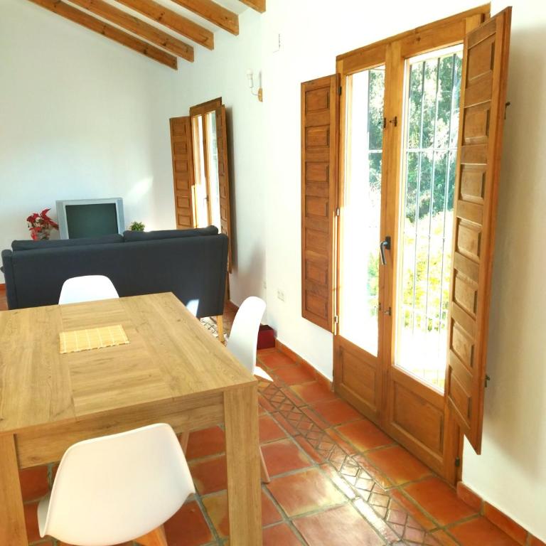 La terraza - Two-Bedroom Apartment - 4
