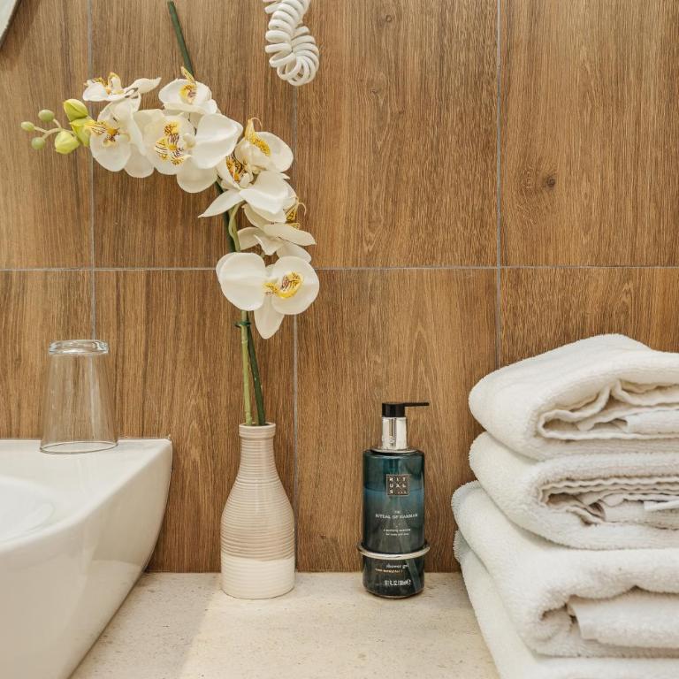 Sun Village Aparthotel - One-Bedroom Apartment - 13