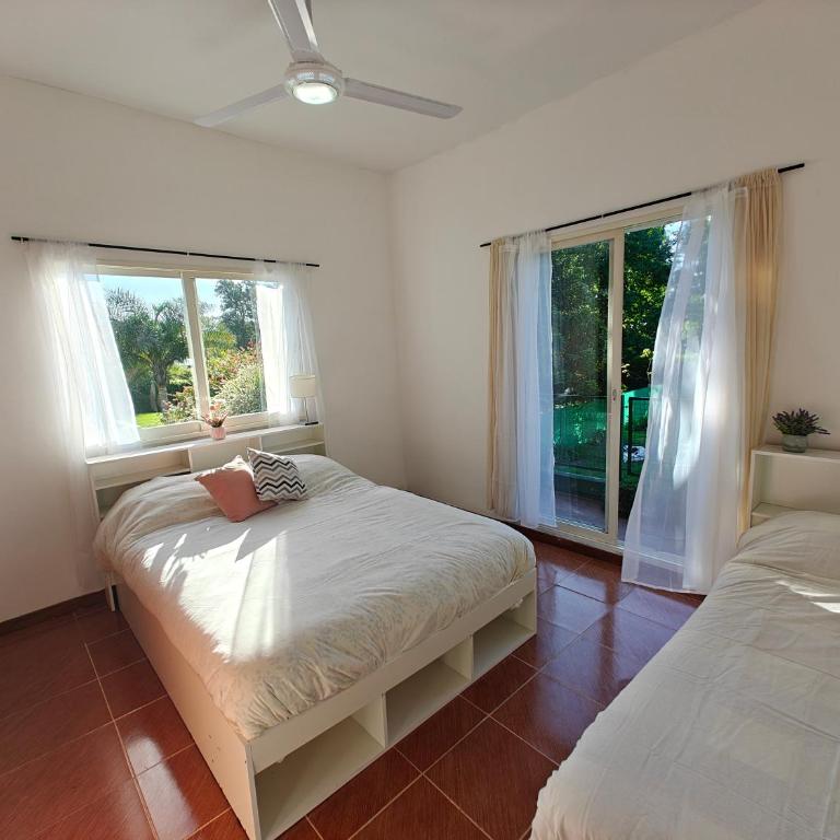La Paz Casa de Campo - Five-Bedroom House - 10