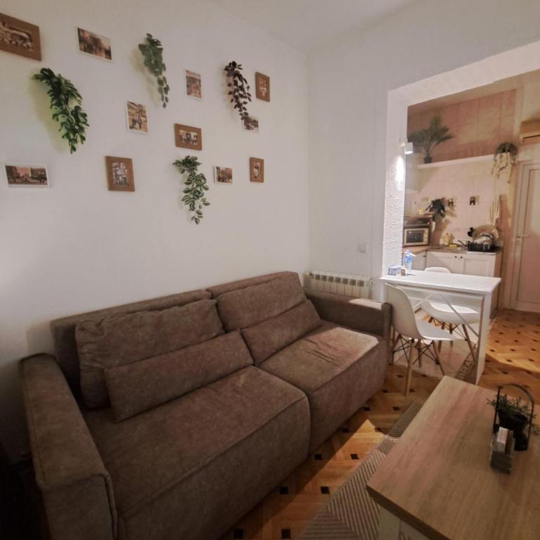 Wolf Belgrade - One-Bedroom Apartment - 4