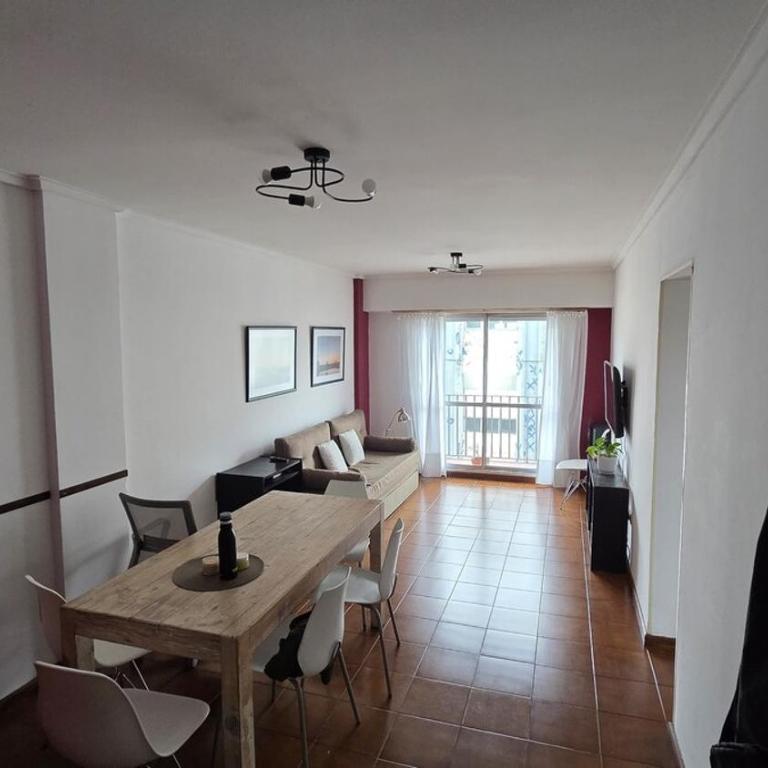 Gran Tres Ambientes a un paso de todo, Zona Guemes - Apartamento de 2 dormitorios - 6