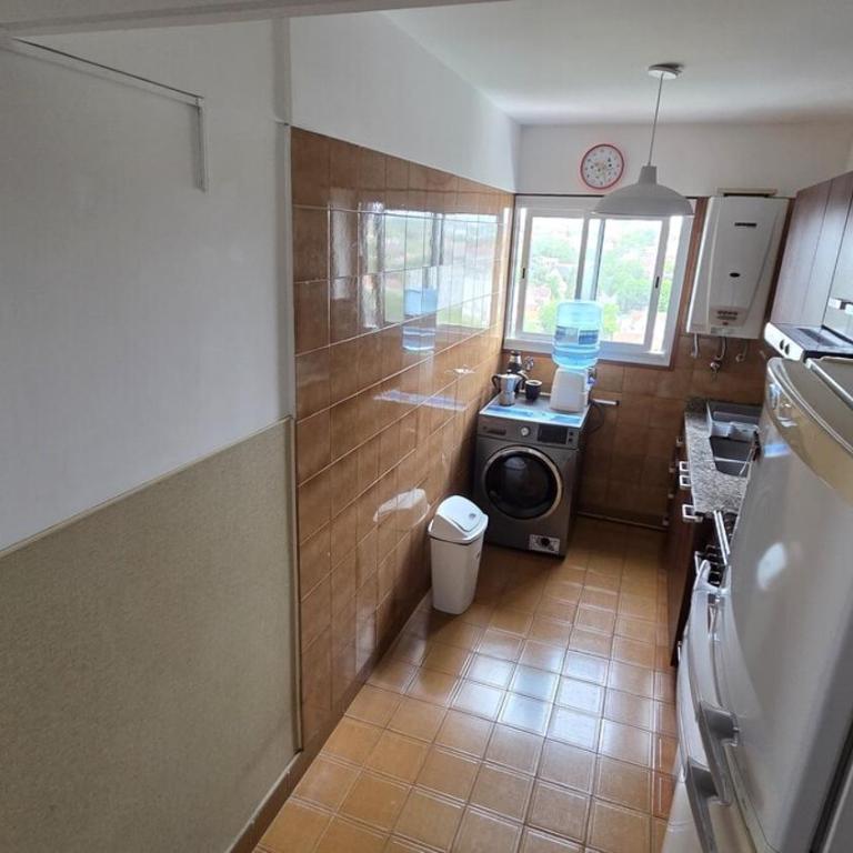 Gran Tres Ambientes a un paso de todo, Zona Guemes - Apartamento de 2 dormitorios - 9