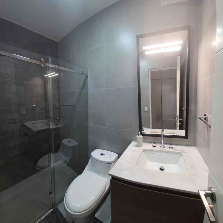 Dream penthouse in Miraflores - Three-Bedroom Apartment - 18