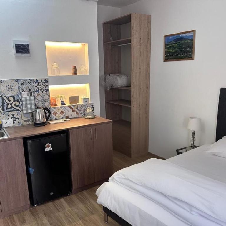 La Maison San LaZaro - One-Bedroom Apartment - 1