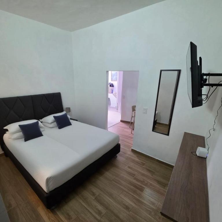 La Maison San LaZaro - One-Bedroom Apartment - 3