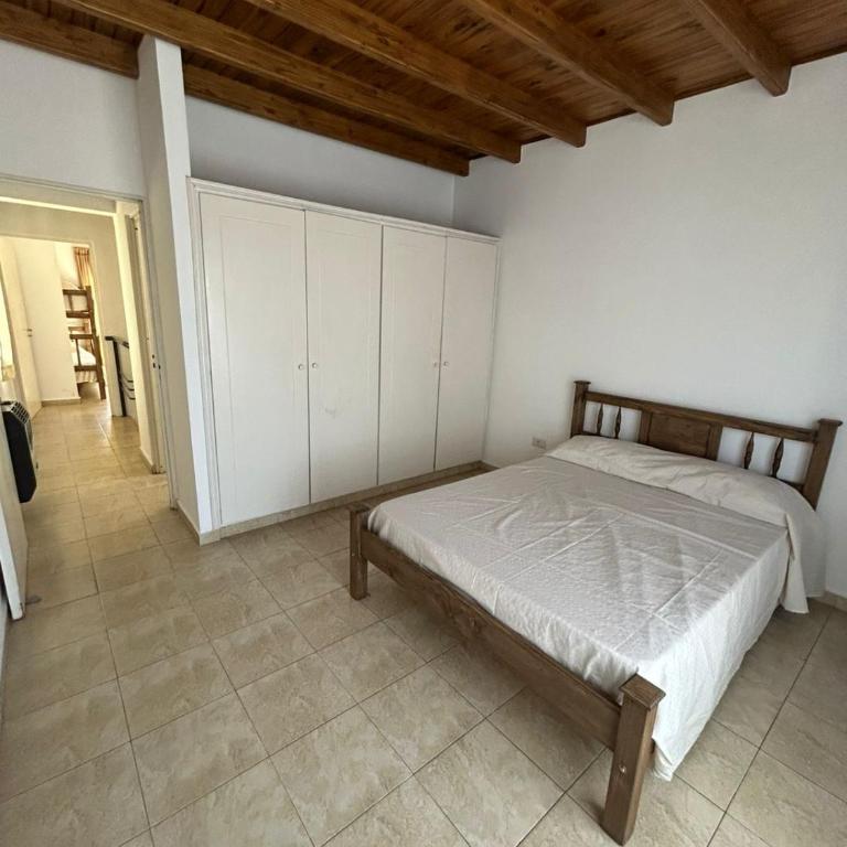 Refugio del Este - Two-Bedroom House - 9