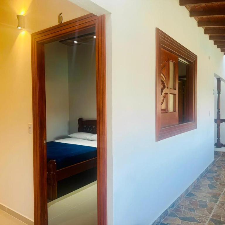 Hotel Jardin de Rosas - Double Room with Private Bathroom - 7